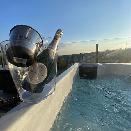 圣尼古拉Liege Luxe & Jacuzzi Sous Les Etoiles公寓 外观 照片